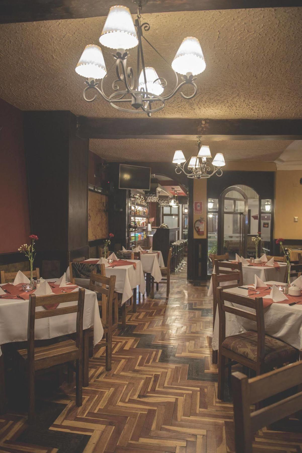 Oblitas Plaza De Armas