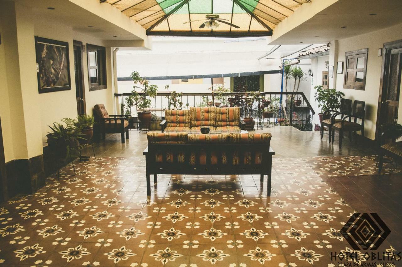 Oblitas Plaza De Armas